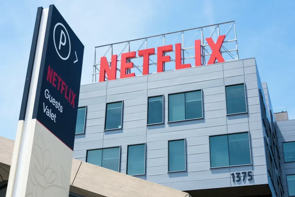 Netflix compra estúdios da Warner Bros. Discovery por US$ 82,7 bilhões Netflix compra estúdios da Warner Bros. Discovery por US$ 82,7 bilhões