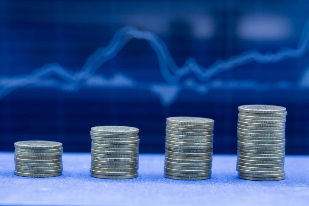 Descubra como aproveitar as oportunidades de investimento com Selic em 15% e preveja o ciclo de cortes Descubra como aproveitar as oportunidades de investimento com Selic em 15% e preveja o ciclo de cortes