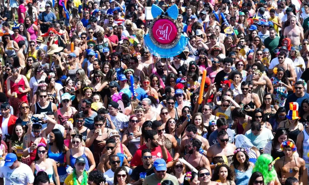 MP cobra controle no carnaval de SP após superlotação