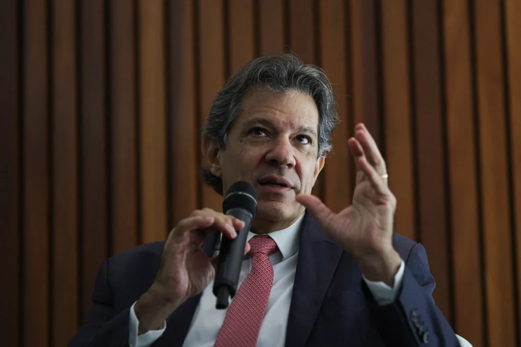 Fernando Haddad revela o caminho para derrotar a extrema-direita